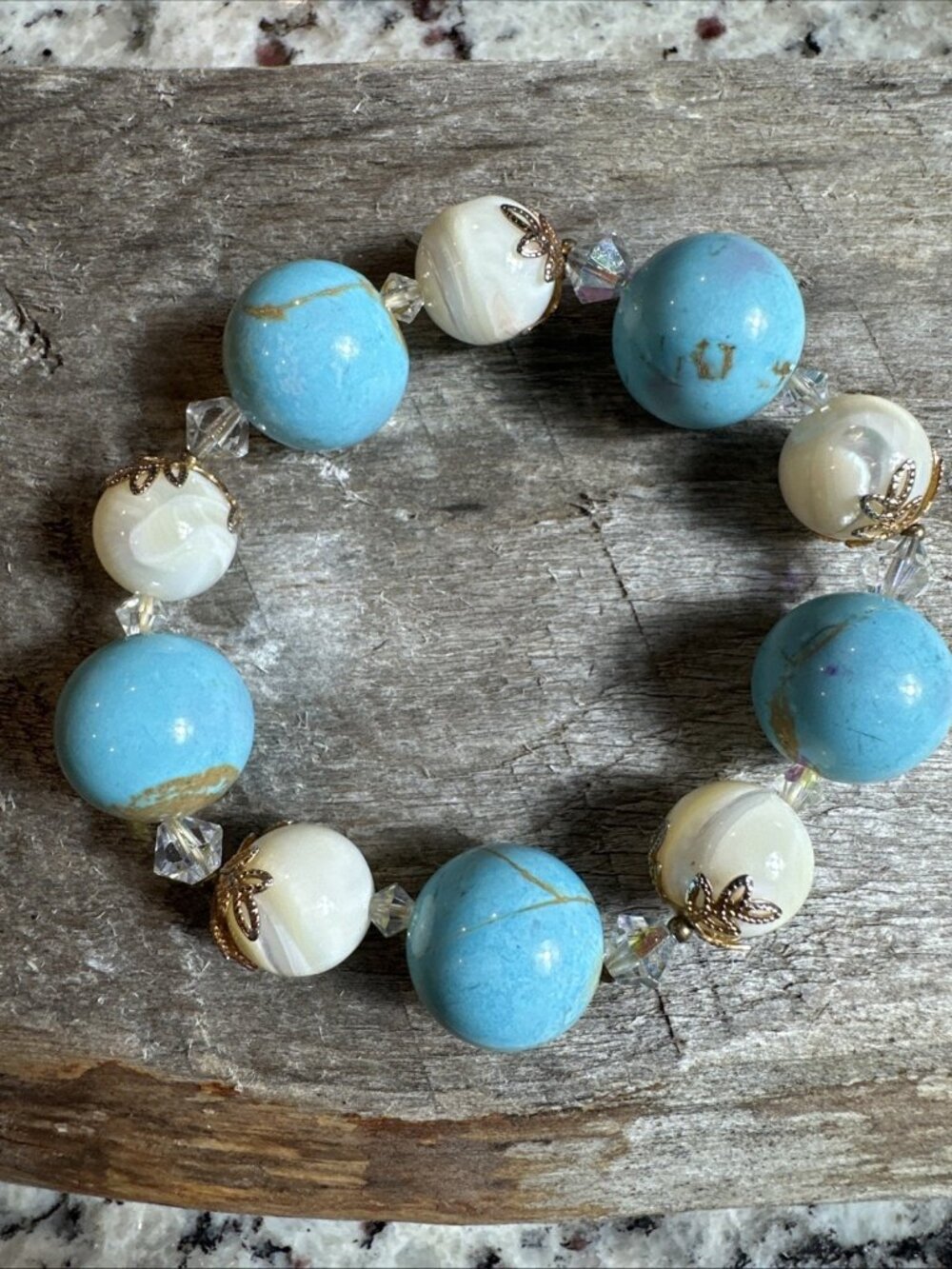Artisan Dyed Howlite 15mm Turquoise &  Mother Of Pearl Bead Stretch Bracelet ￼